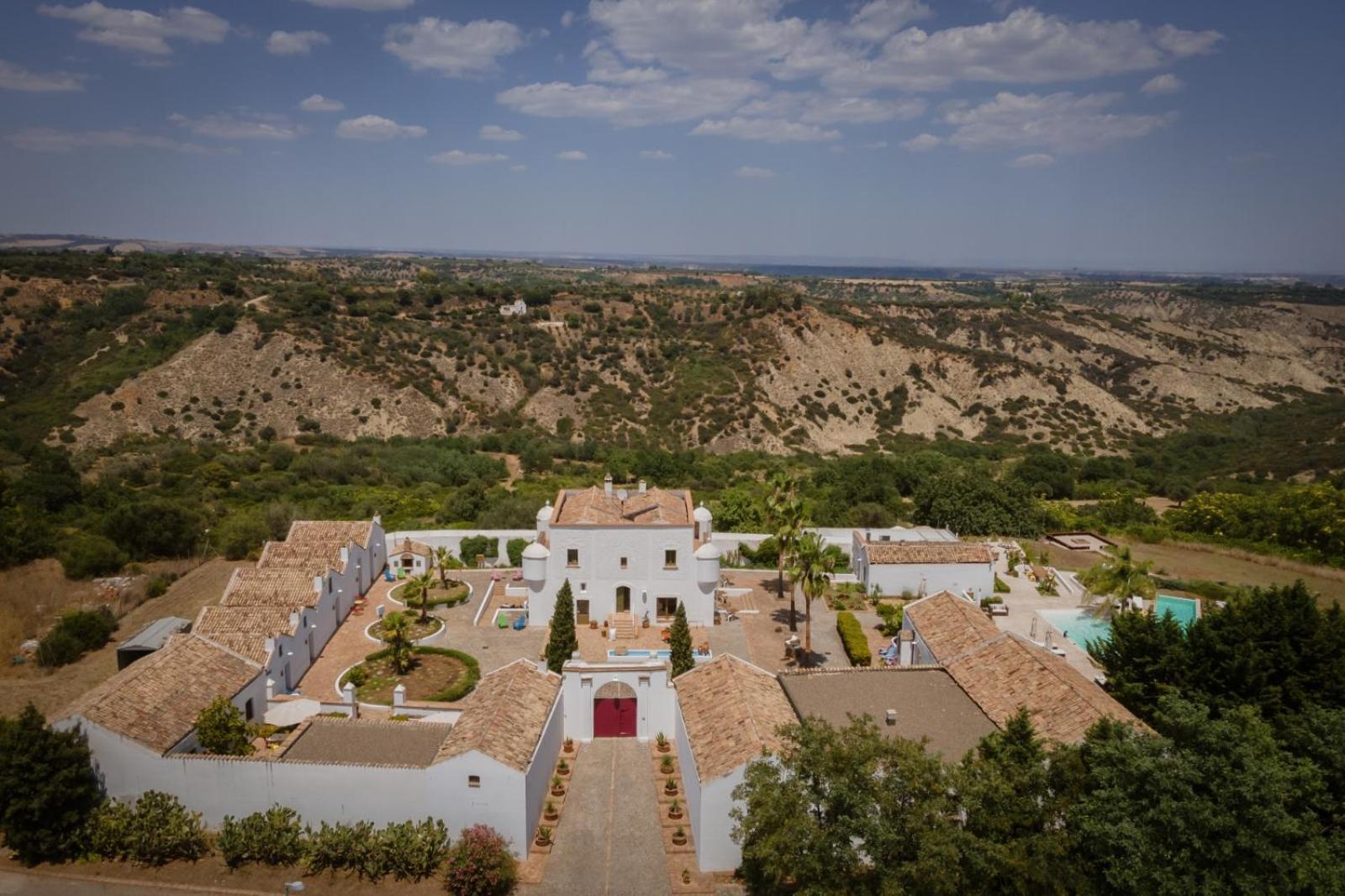 Torre Fiore Hotel Masseria ピスティッチ エクステリア 写真