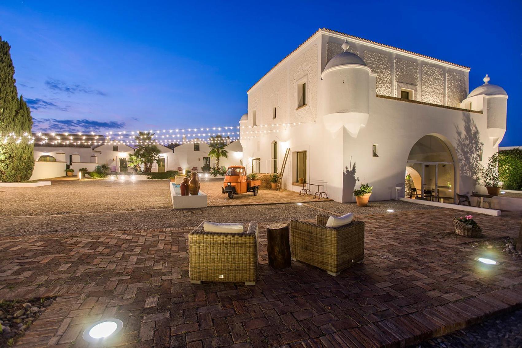 Torre Fiore Hotel Masseria ピスティッチ エクステリア 写真
